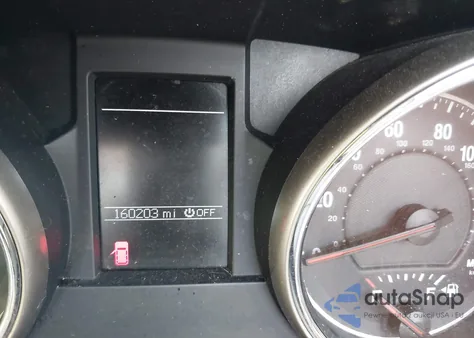 2012 Jeep Grand Cherokee Overland z USA, uszkodzony, nr VIN 1C4RJFCGXCC272719